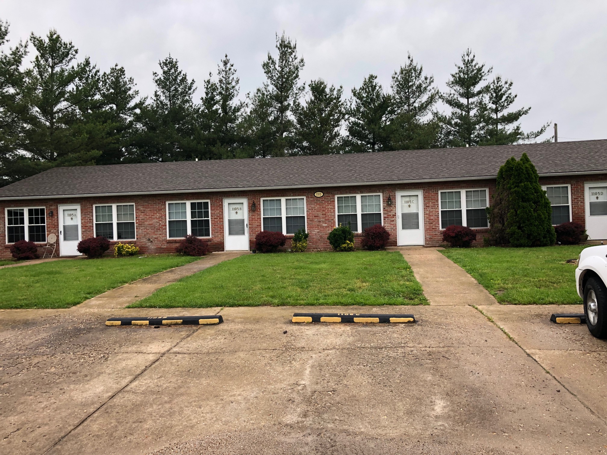 1105 South Wines Street - 1105 D